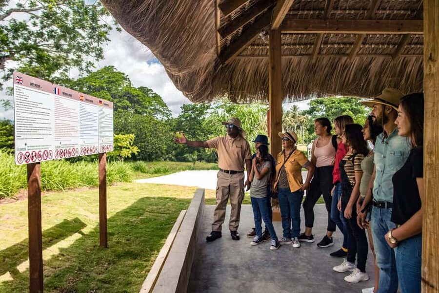 Punta Cana: Xploration Animal Park Bus Tour with Encounters - Should you book the Xploration Animal Park tour?