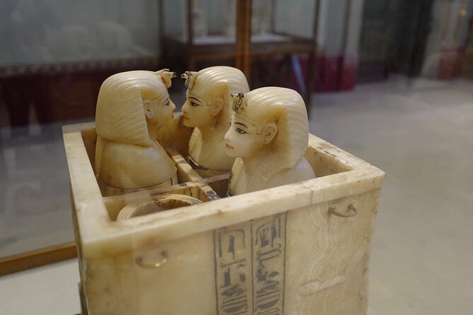Pyramids Of Giza And Egyptian Museum Day Tour By Bus From Sharm - Lunch and the pace of the day