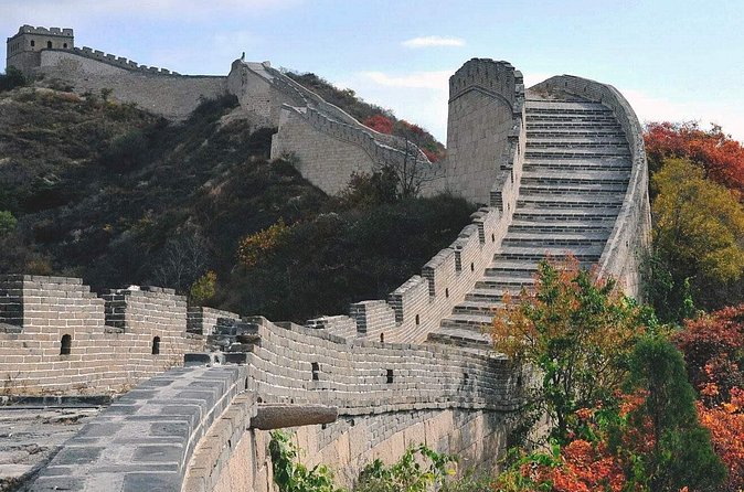 Quality Coach Day Tour to Tiananmen Square and Forbidden City plus Badaling Great Wall - Two hours on the Badaling Great Wall