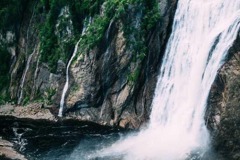 Quebec City: Old Town and Montmorency Falls Bus Tour - Plains of Abraham and the Martello towers