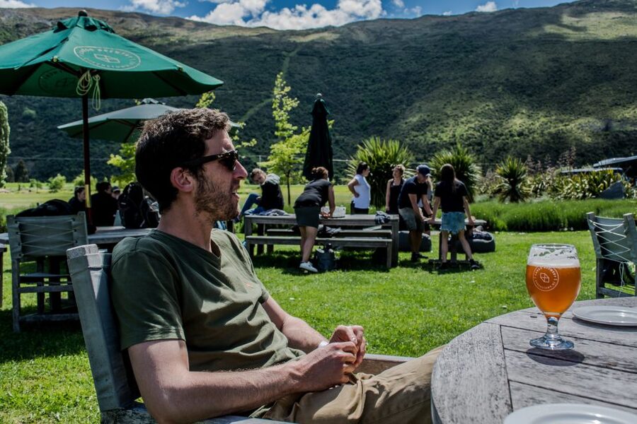 Queenstown & Gibbston Valley: Hop-On Hop-Off Wine Tours - Beer, taverns, and activities keep the route flexible