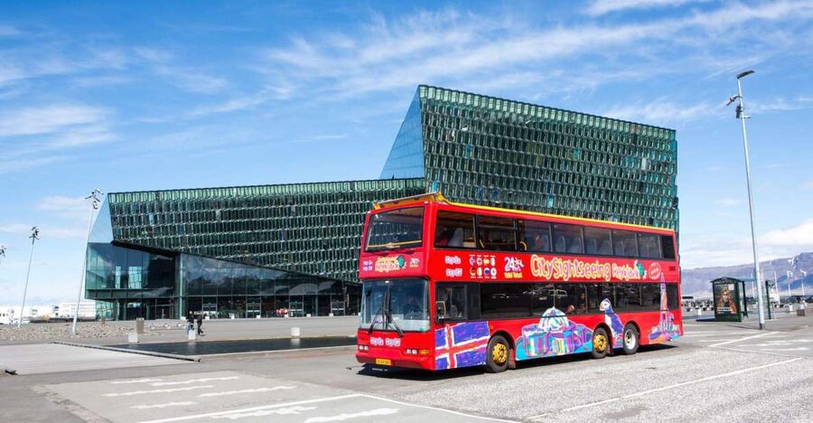 Reykjavik: City Sightseeing Hop-On Hop-Off Bus Tour - Key points at a glance