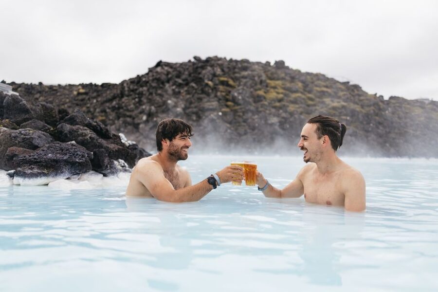 Reykjavik: Golden Circle, Crater & Blue Lagoon Minibus Tour - Þingvellir: history beside the tectonic rift