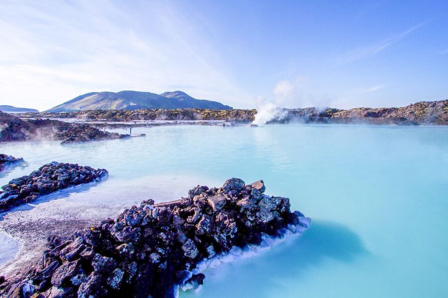 Reykjavík: Golden Circle Minibus Tour & Blue Lagoon Transfer - What $136 gets you