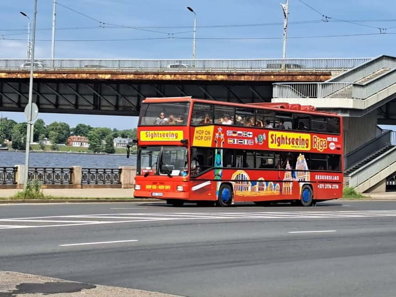 Riga: Hop-On, Hop-Off Tour - Starting under Riga’s Triangula Bastion