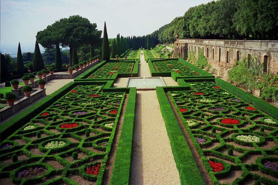 Rome: Castelli Romani Hop-on and Hop-off Tour - What the hop-on hop-off format is really like