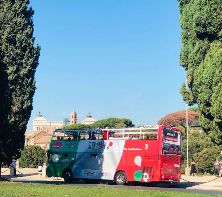 Rome: Colosseum Experience and Panoramic Bus Tour - Who will get the most from this format
