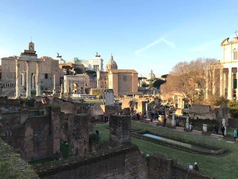 Rome: Colosseum, Forum Audio Tour with Hop-on Hop-off Bus - Climbing Palatine Hill for a wider view
