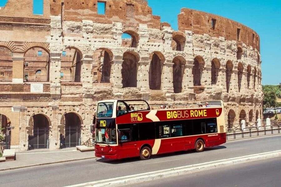 Rome: Colosseum, Roman Forum, Palatine Hill & Hop-on Hop-off - Start at Mamertine Prison, not the Colosseum