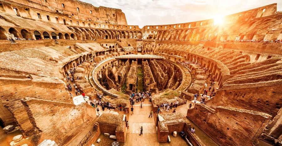 Rome: Hop-On Hop-Off Bus, Roman Forum & Colosseum Tour - Walking the Roman Forum and Via Sacra