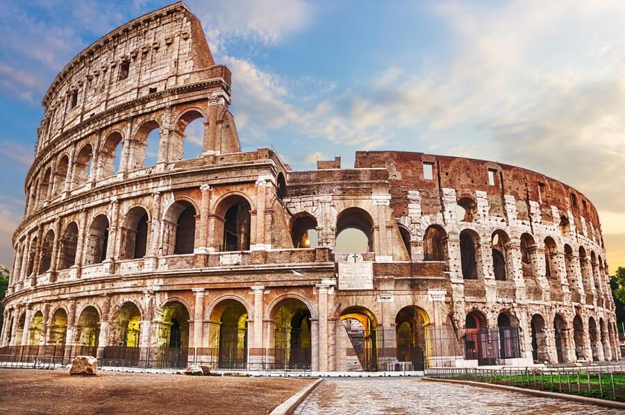 Rome: Hop-on Hop-off Bus Tour and Colosseum Experience - Is one day enough, or should you choose two?