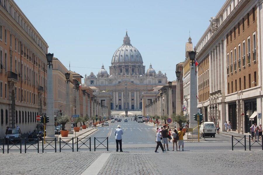 Rome: Hop-On Hop-Off Bus & Vatican Museums Guided Tour - What the price really includes