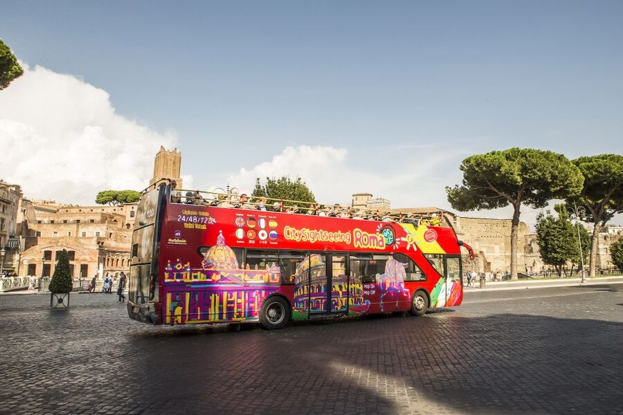 Rome: Hop-On Hop-Off Bus & Vatican Museums Guided Tour - Who will get the most from this experience