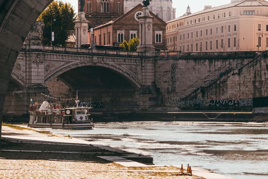 Rome: Tiber River Hop-On Hop-Off Boat Tour Ticket - Seeing Rome from the Tiber