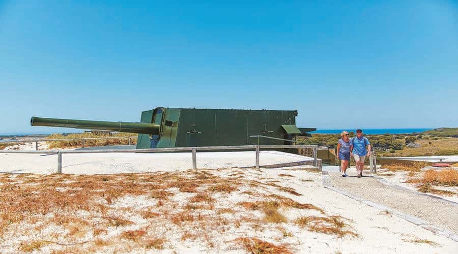 Rottnest Island: Grand Bus and Train Tour with Lunch - Circumnavigating the island by air-conditioned bus
