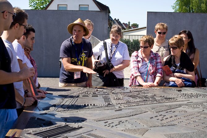 Sachsenhausen Concentration Camp Bus Tour in English from Berlin - From Friedrichstraße to Oranienburg