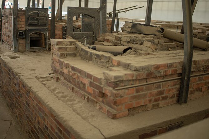 Sachsenhausen Concentration Camp Bus Tour in English from Berlin - The infirmary barracks and prisoner experience