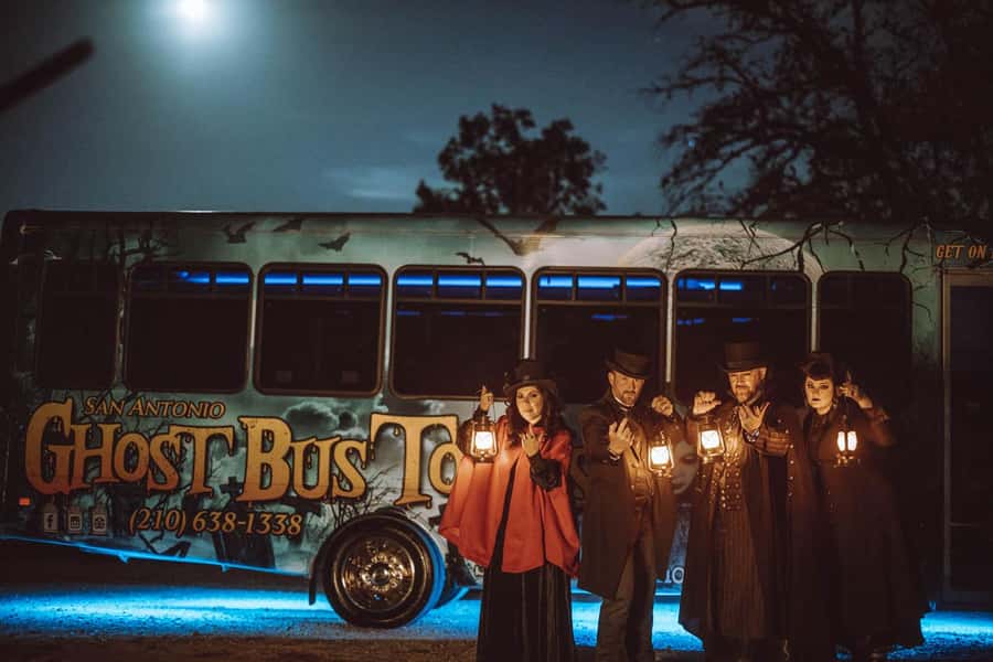 San Antonio: Ghost Bus Tour - The Menger Hotel and its ghostly reputation