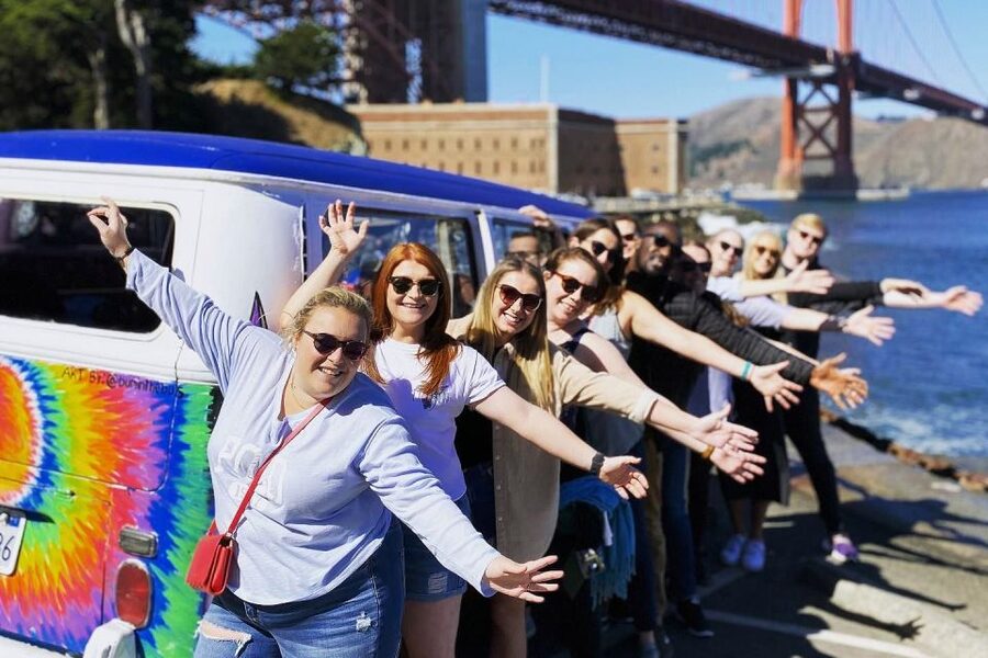 San Francisco: City Sightseeing Tour on Hippie Bus - The ride through San Francisco