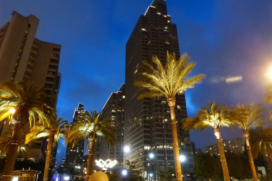 San Francisco Double Decker Bus Night Tour - Is $52 good value?