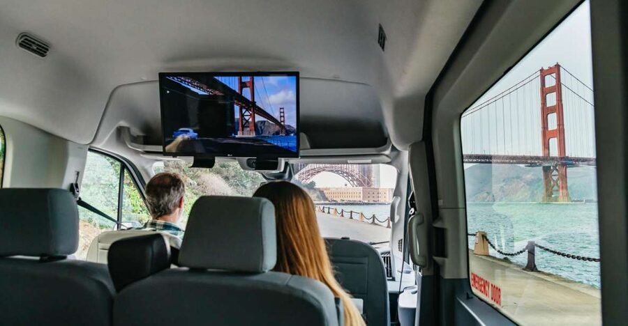 San Francisco: Movie Filming Locations Bus Tour - North Beach, Nob Hill, and the city’s steep streets