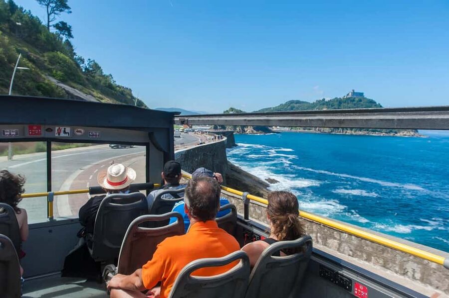 San Sebastian: Hop-On Hop-Off City Tour Bus - A quick ride through San Sebastián