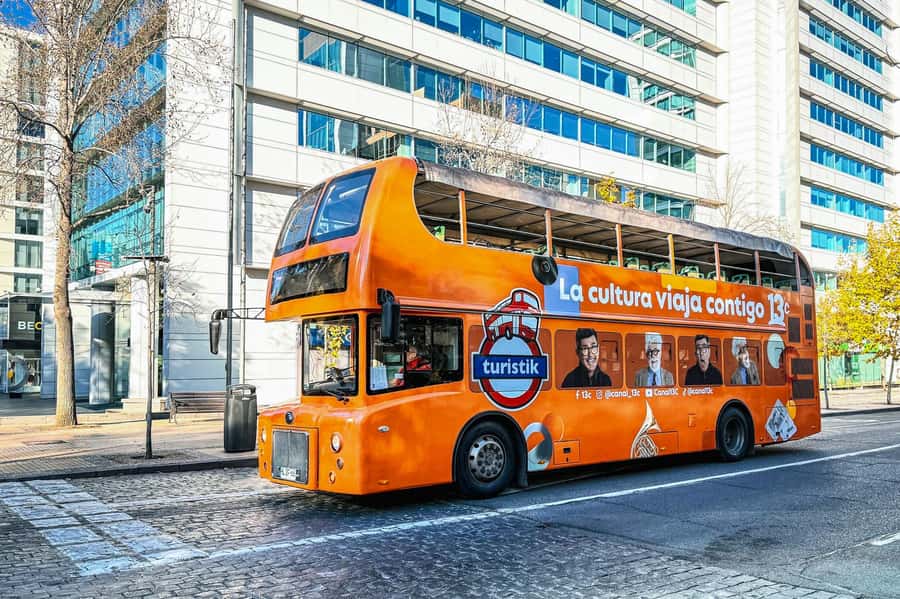Santiago: 1-Day Hop-On Hop-Off Bus and Cable Car Ticket - Funicular, Bellavista, and Metropolitan Park
