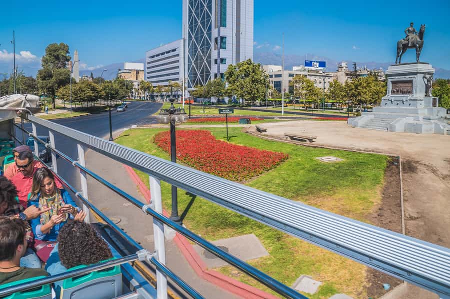 Santiago: 1-Day Hop-On Hop-Off Bus and Cable Car Ticket - La Moneda Palace and Santa Lucía Hill