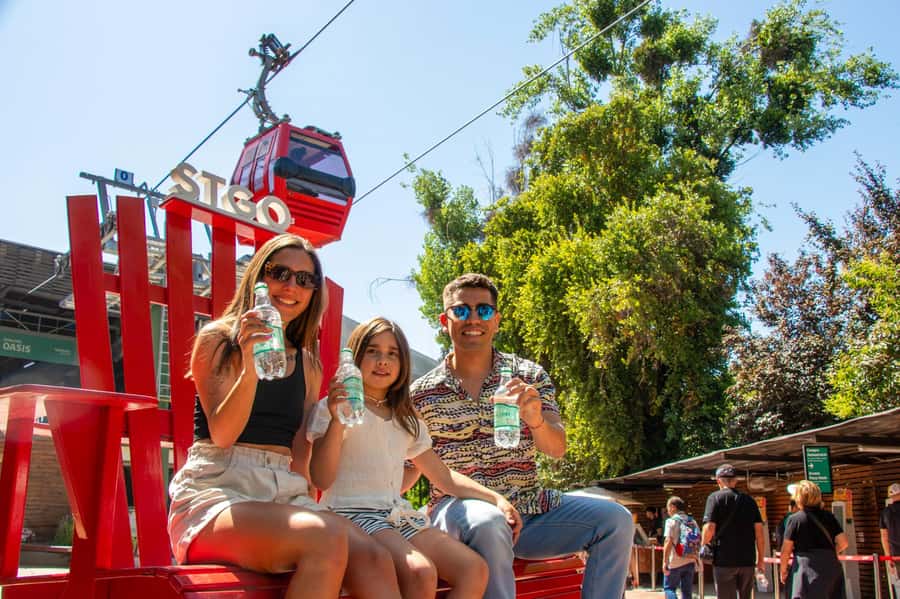 Santiago: 1-Day Hop-On Hop-Off Bus and Cable Car Ticket - Audio, staff, and the practical ride