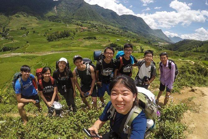 Sapa 2 Days 1 Night Tour From Hanoi By Bus (Hotel Overnight) - The small group and guide support