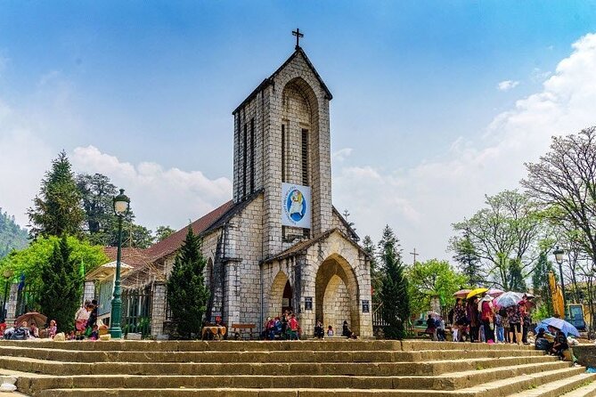 Sapa 3 Days Trekking Tour By Bus from Hanoi (2 Nights in Hotel) - The long ride from Hanoi to Sapa