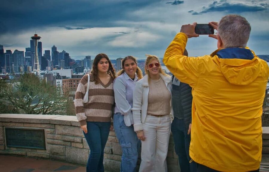 Seattle: 3-Hour City Tour by Bus - A broad first look at Seattle