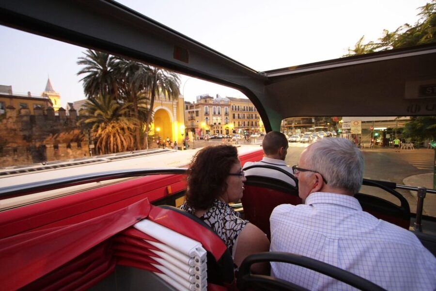 Seville: City Sightseeing Hop-On Hop-Off Bus Tour - Stops 8 to 10: Expo 92 and Isla Mágica