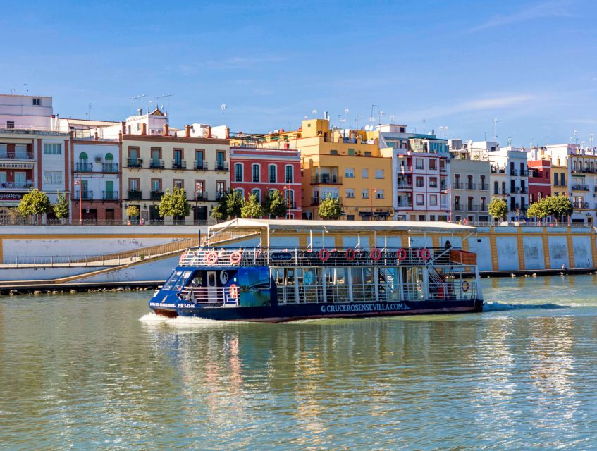 Seville: Panoramic Cruise, Hop-On-Hop-Off Bus & Walking Tour - Torre del Oro is the practical starting point