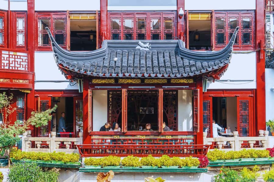 Shanghai：Old Town, Yu Garden, Zhujiajiao Water Town Bus Tour - Walking Zhujiajiao’s old canals