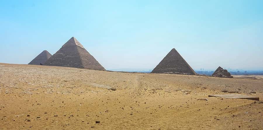 Sharm El Sheikh: Great Pyramids, Sphinx, Museum Tour by Bus - Khan al-Khalili: Cairo’s old market quarter