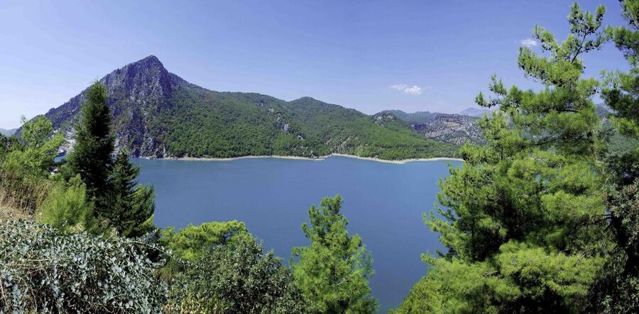 Side: Green Canyon Boat Trip & Bus Safari with Lunch - The one-hour Green Lake boat cruise