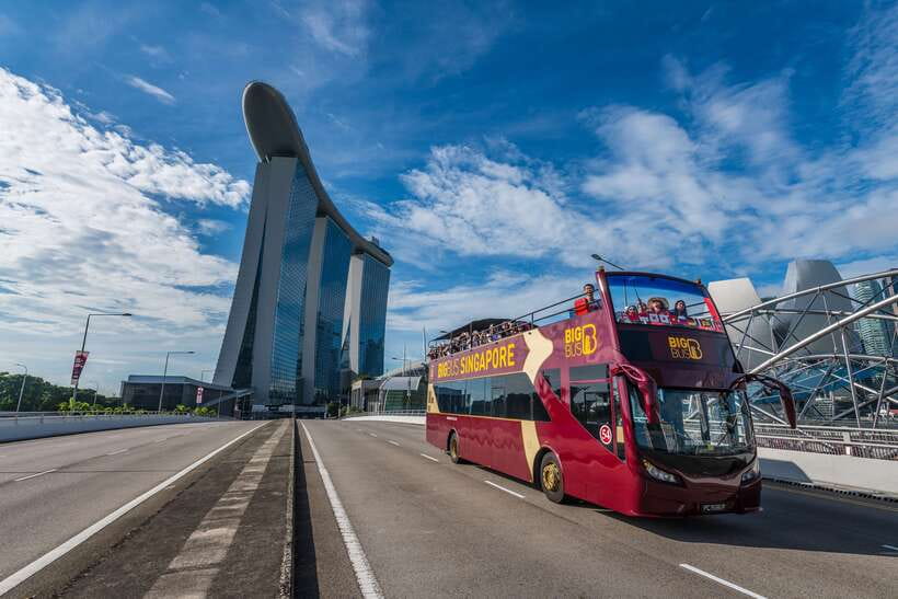 Singapore: Big Bus Hop-On Hop-Off Tour by Open-Top Bus - Starting at Suntec City and finding the bus