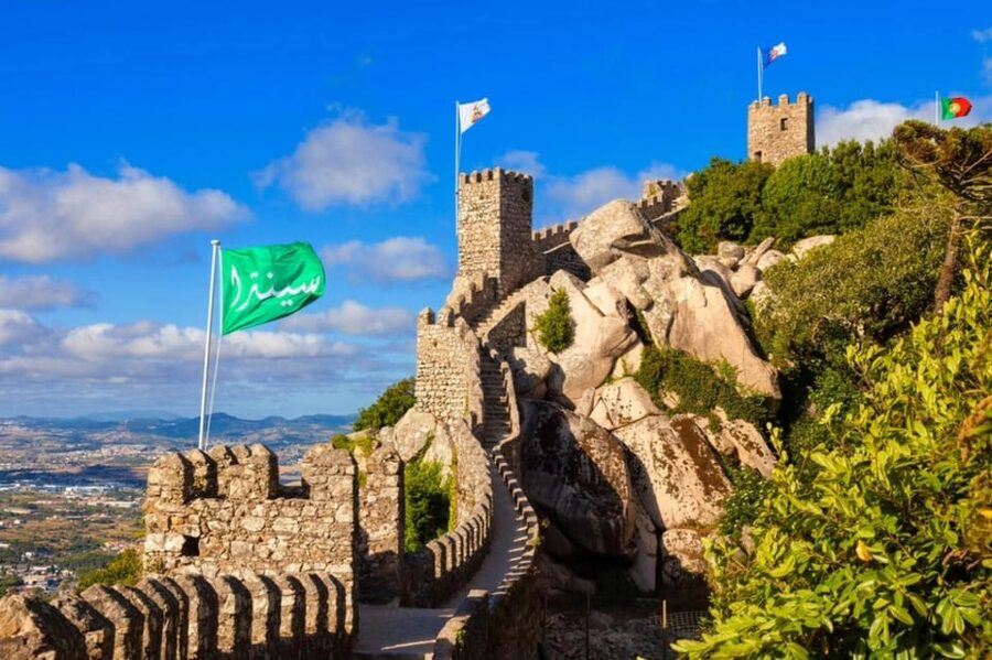 Sintra: Official Public Bus Transport: All Palaces & Castles - Who should buy this Sintra pass