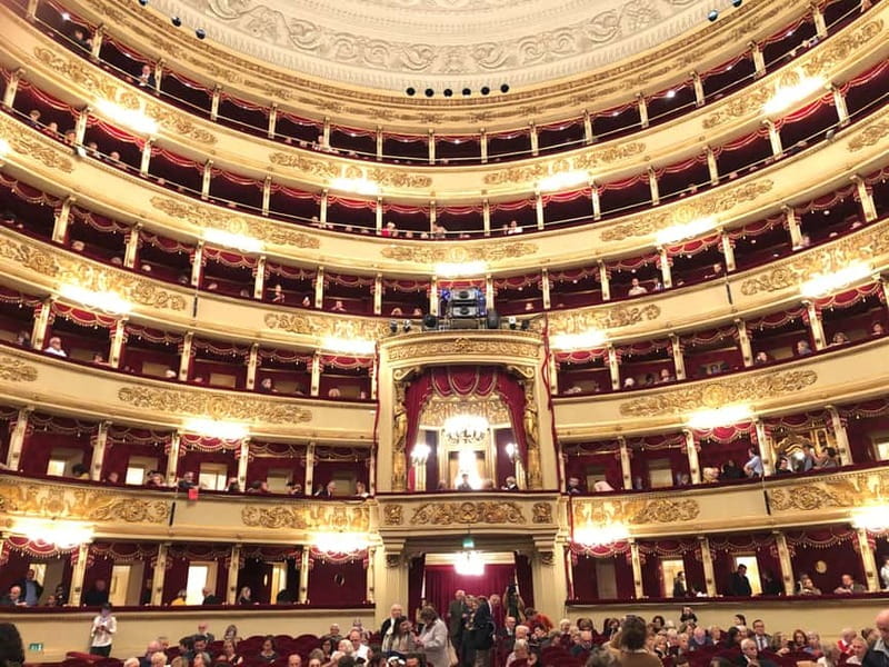Skip-the-Line Duomo & La Scala Museum Tour + Hop On Hop Off - Starting at Milan’s Duomo or La Scala