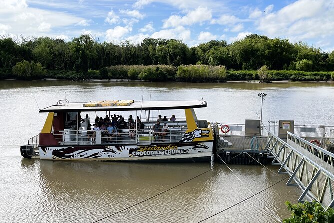 Spectacular Jumping Crocodile Cruise with Darwin Transfer Bus - A glimpse of Window on the Wetlands
