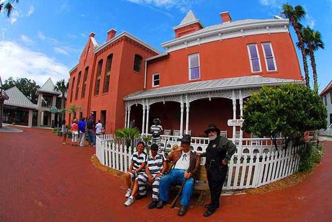St. Augustine Hop-On Hop-Off Trolley Tour - Start with the full 22-stop circuit