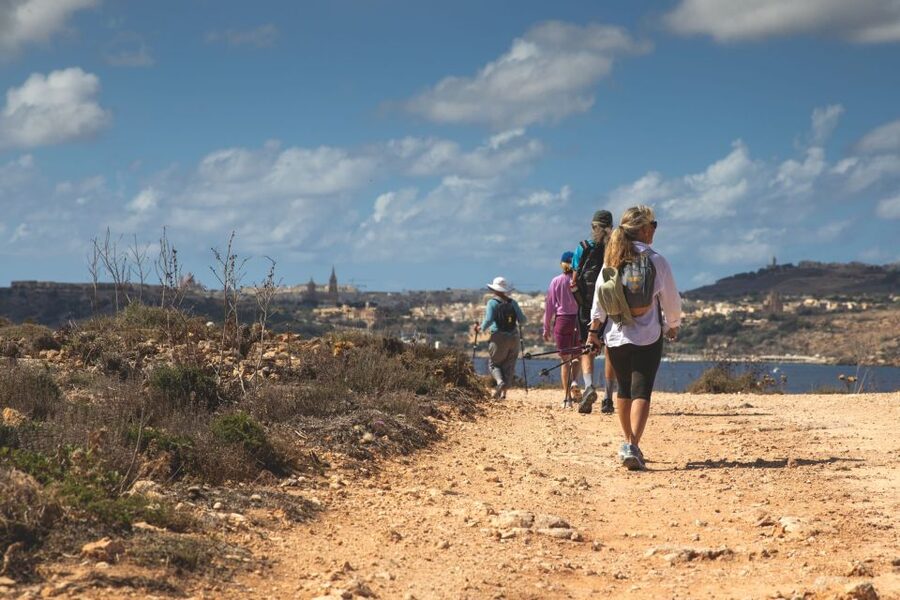 St. Paul's Bay: Blue Lagoon, Comino & Gozo with Bus Tour - Returning by boat and entering the caves