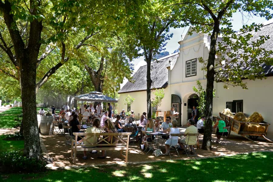 Stellenbosch: Eastern Route Hop-On Hop-Off Wine Tour - Lanzerac for chocolate, wine, and a slower pause