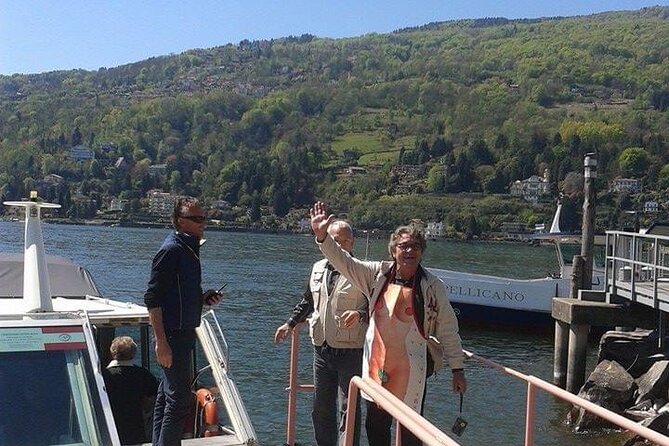 Stresa: 1-Day 3 Borromean Islands Hop-On Hop-Off Boat Tour - Isola Madre: the quiet garden island