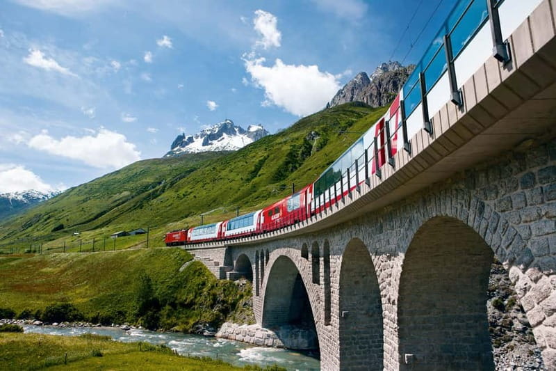 Swiss Travel Pass: Unlimited Travel on Train, Bus & Boat - A practical route through Switzerland