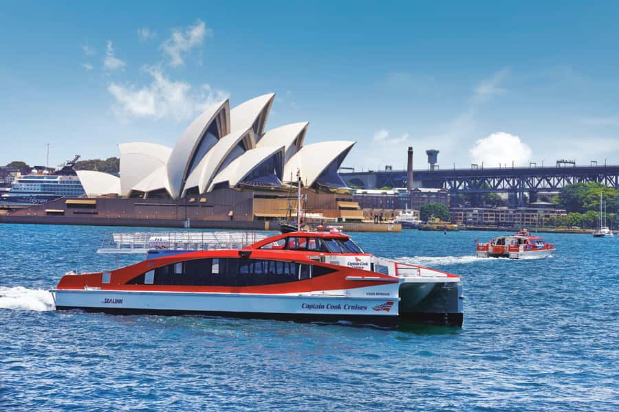 Sydney: Hop-on Hop-off Harbour Cruise with Commentary - Why Sydney Harbour works best from the water