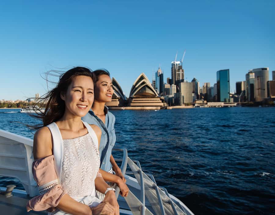Sydney: Hop-on Hop-off Harbour Cruise with Commentary - Watsons Bay is the stop for short walks and waterfront food