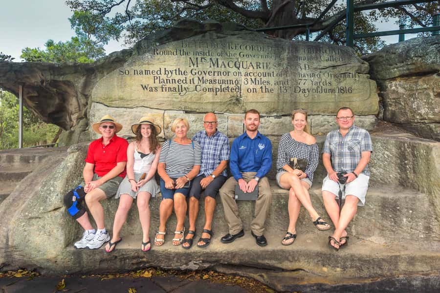 Sydney: Morning Sightseeing Bus to Bondi with Lunch Cruise - Through Rose Bay and Sydney’s eastern suburbs