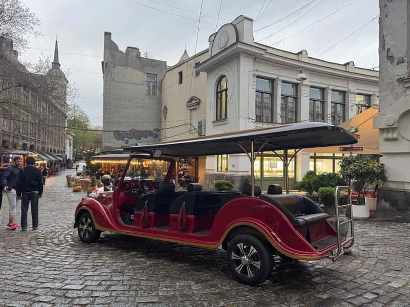 Tbilisi: 45-Minute City Tour by Retro Bus - Key points at a glance